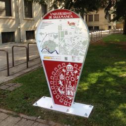 UNIVERSIDAD DE SALAMANCA, TOTEMS