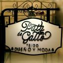 PATA DE GALLO